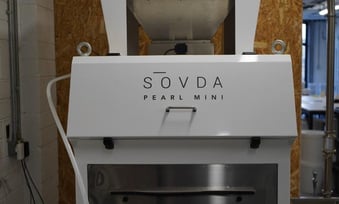 How+does+a+color+sorting+machine+help+roasters%3F